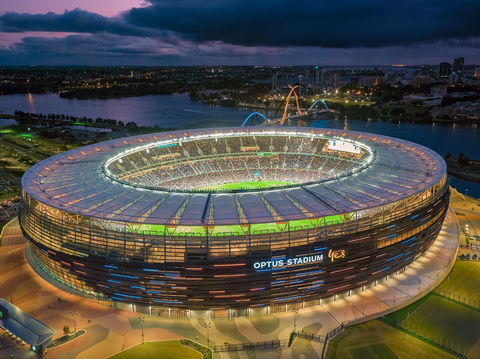 Fremantle Dockers V West Coast Eagles - AFL Round 7 - Accommodation in Brisbane 2