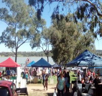 Markets by the Lake - Accommodation in Brisbane