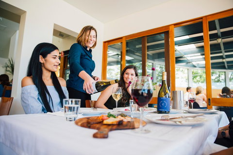 New Years Day -  Dine In The Vines With Music At Contentious Character - Accommodation in Brisbane 1