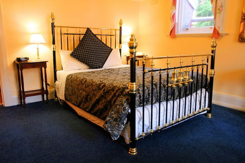 The Lodge On Elizabeth - Accommodation in Brisbane 3
