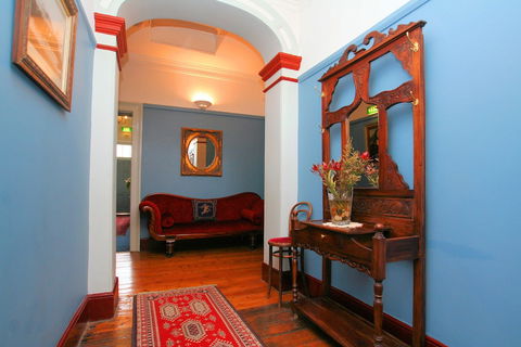 The Lodge On Elizabeth - Accommodation in Brisbane 0