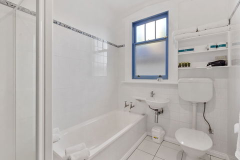 Grosvenor Court Apartments Hobart - Accommodation in Brisbane 3
