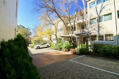 Apartments On Lygon - Accommodation in Brisbane 5