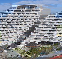 Broadbeach Savannah Hotel  Resort - Accommodation in Brisbane