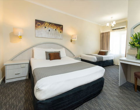 Adelaide Royal Coach - Accommodation in Brisbane 3