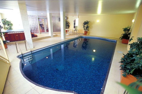 Adelaide Royal Coach - Accommodation in Brisbane 1