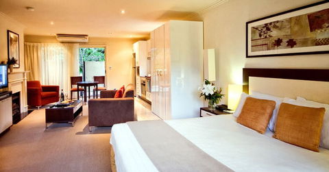 Falls Mountain Retreat - Accommodation in Brisbane 3