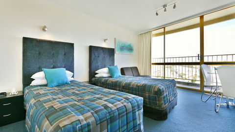 Atlantic Tower Motor Inn - Accommodation in Brisbane 1