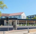 Seabreeze Hotel