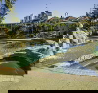 Paradise Island Resort - Accommodation in Brisbane