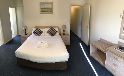 Orange Motor Lodge - Accommodation in Brisbane 6