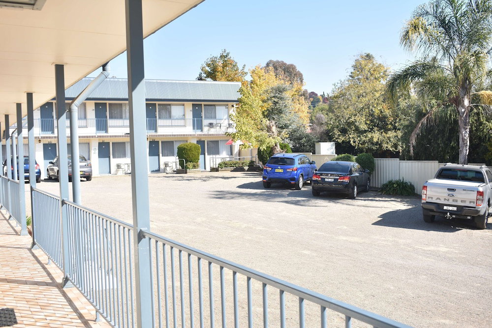 Tumut NSW Accommodation in Brisbane