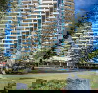 Mantra Broadbeach on the Park - Accommodation in Brisbane