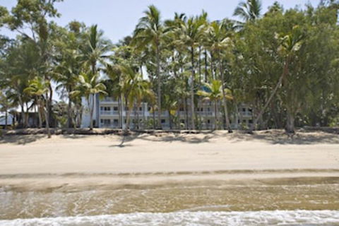 Agincourt Beachfront Apartments - Accommodation in Brisbane 0