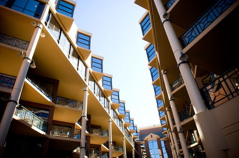 Amora Hotel Riverwalk Melbourne - Accommodation in Brisbane 1