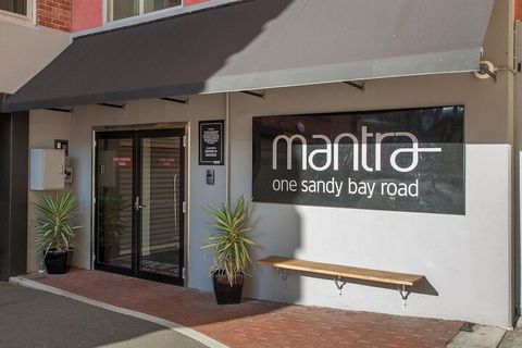 Mantra One Sandy Bay Road - Accommodation in Brisbane 5