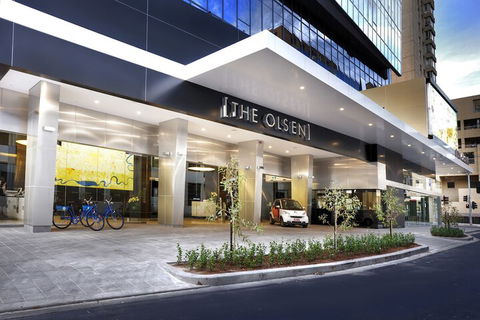Art Series - The Olsen - Accommodation in Brisbane 2