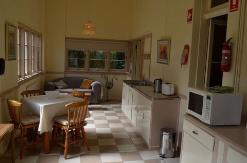 The Old Parkes Convent - Accommodation in Brisbane 5
