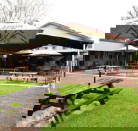 Royal Hotel Singleton - Accommodation in Brisbane