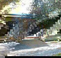 Island Break Cottages - Caters to Couples - Accommodation in Brisbane