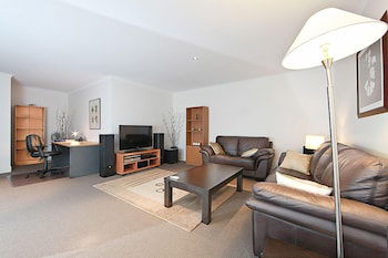 Accommodate Canberra - The Avenue - Accommodation in Brisbane 3