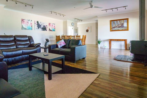 Radiance On Lyra - Accommodation in Brisbane 4