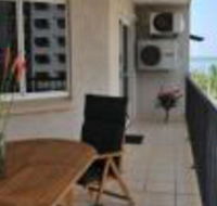 Inner city Cardona Court apartment - Accommodation in Brisbane