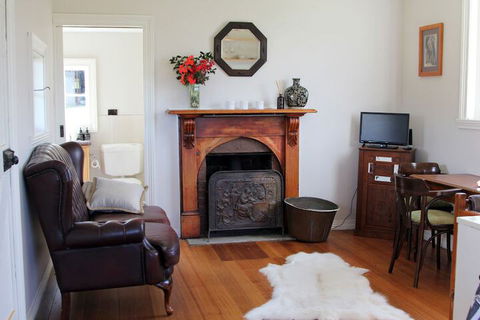 Wines For Joanie Cottage - Accommodation in Brisbane 7