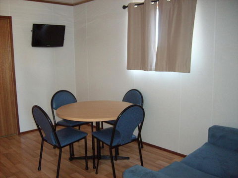 Jackos Holiday Cabins - Accommodation in Brisbane 1