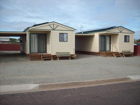 Jackos Holiday Cabins - Accommodation in Brisbane 4