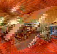 Island View Spa Cottage - Accommodation in Brisbane