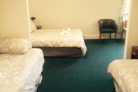 Ross Hotel - Accommodation in Brisbane 2