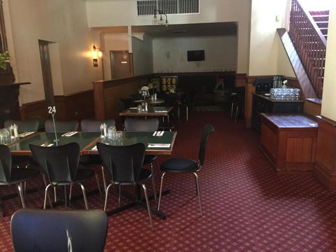 Alpine Hotel Bright - Accommodation in Brisbane 3