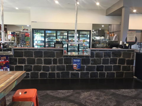 Alpine Hotel Bright - Accommodation in Brisbane 6