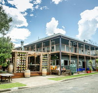 Boogie Woogie Beach House - Accommodation in Brisbane