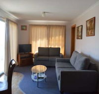 Sunset Holiday Villas - Accommodation in Brisbane