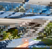 Beach House on Suttons - Accommodation in Brisbane