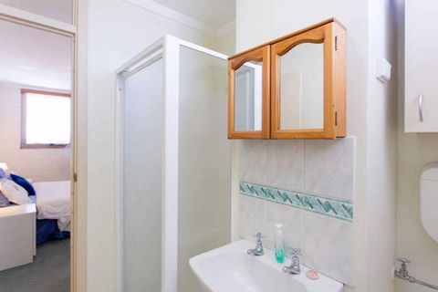 Indian Ocean Views - Accommodation in Brisbane 5