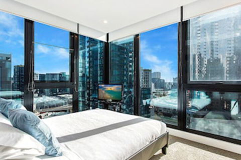 MJ Shortstay Southbank Grande Apartments - Accommodation in Brisbane 0