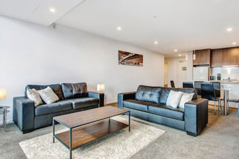 MJ Shortstay Southbank Grande Apartments - Accommodation in Brisbane 7