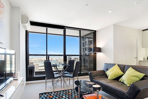 IFSuites (IFSTAYS) Upper West Side Apartment - Accommodation in Brisbane 2
