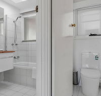 Long Beach House Apartments Sandy Bay - Accommodation in Brisbane
