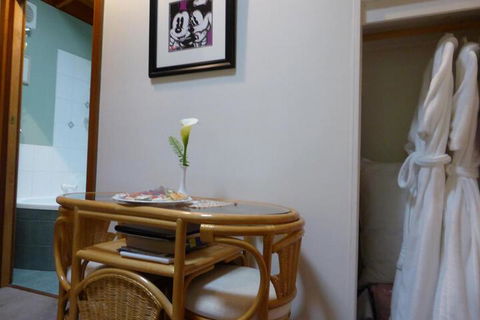 Aldgate Lodge Bed & Breakfast - Accommodation in Brisbane 2