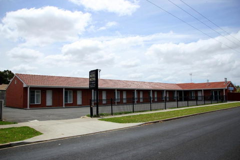 Allansford Hotel Motel - Accommodation in Brisbane 2