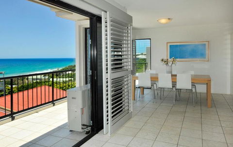 Your Home From Home With Ocean Views - Accommodation in Brisbane 1