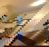 Higgi Drive 4 - Accommodation in Brisbane