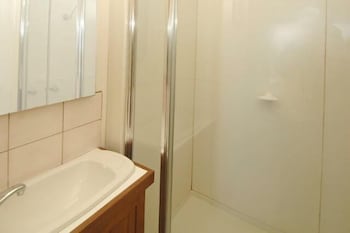 Razorback 3 - Accommodation in Brisbane 1