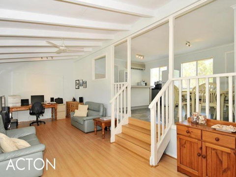 Amazing River House - Accommodation in Brisbane 4