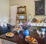 Vicarage View Cottage - Accommodation in Brisbane