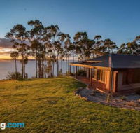 Tinderbox Cliff House - Accommodation in Brisbane